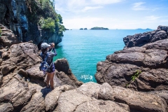 เกาะเขาใหญ่ ปราสาทหินพันยอด
