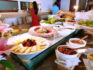 รีวิวอาหารเช้า Akira Resort