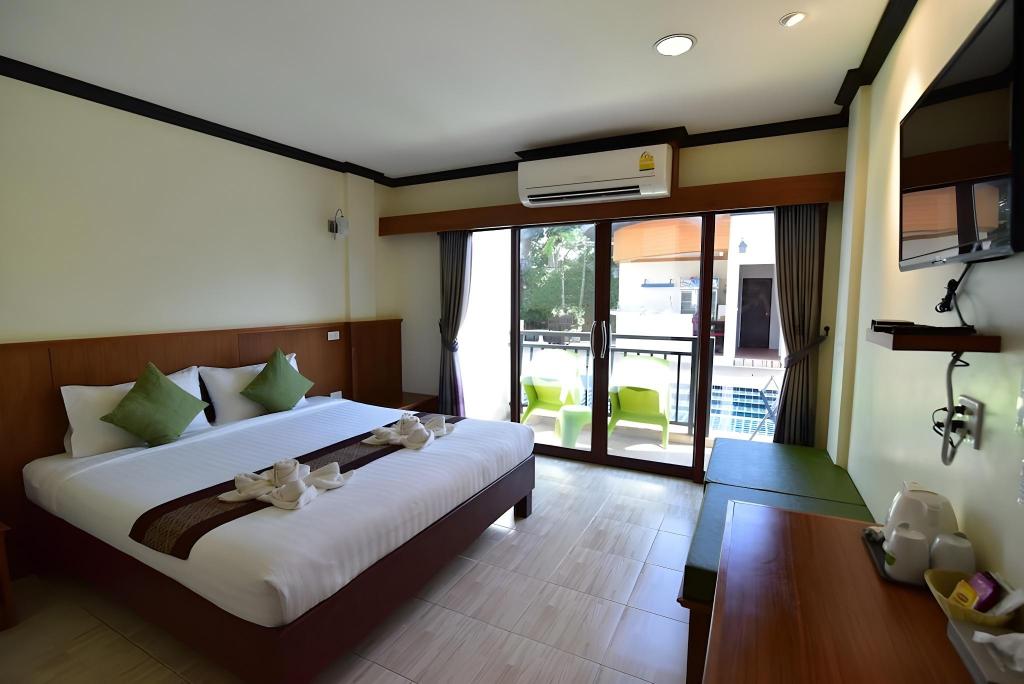 Pool Access Room