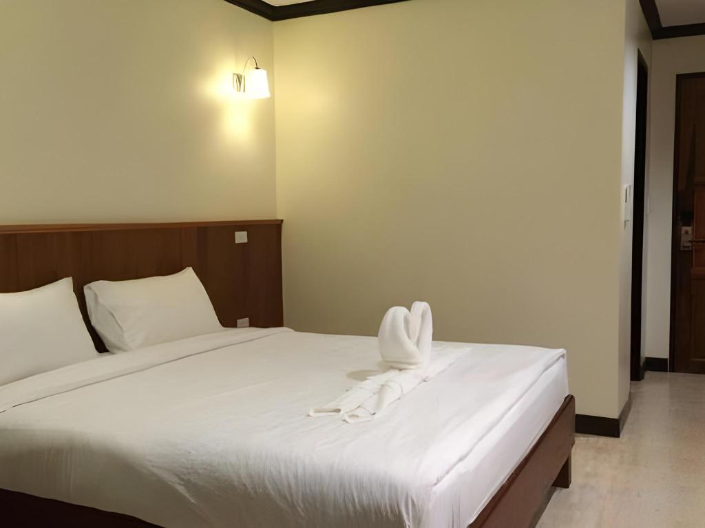 Pool View Room