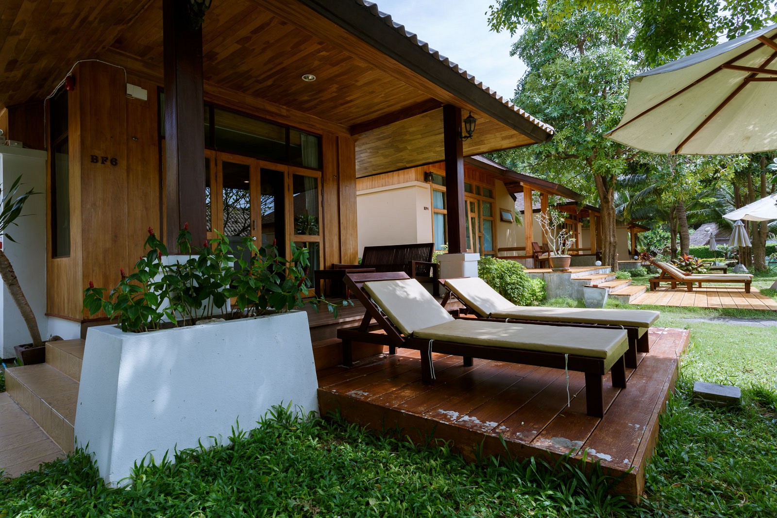 Beach View Bungalow
