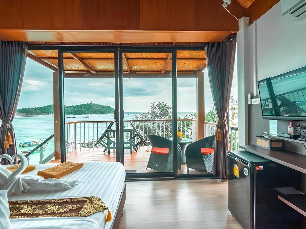 Grand Seaview