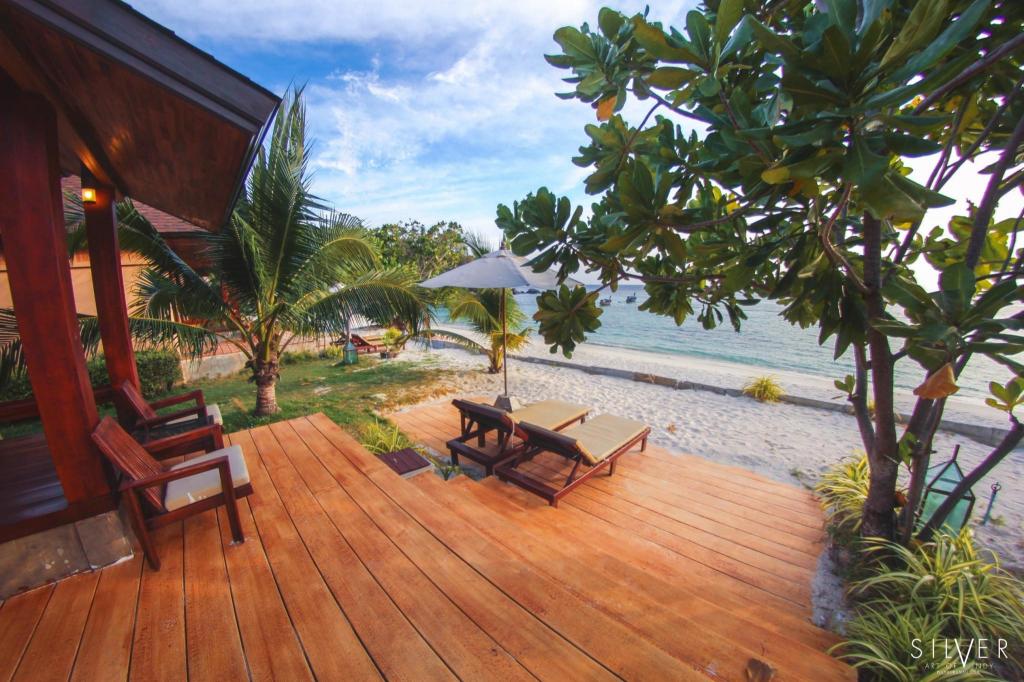 Honeymoon Beach Front Bungalow