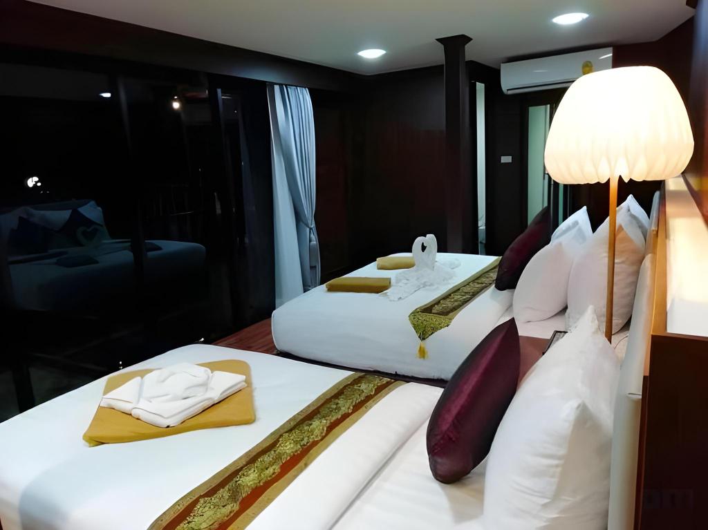 แพ็กเกจห้องครอบครัว เดินทาง 4วัน 3คืน Chareena Hill Beach Resort