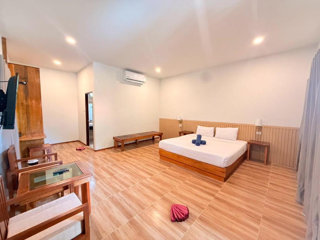 Sea Sand Bungalow